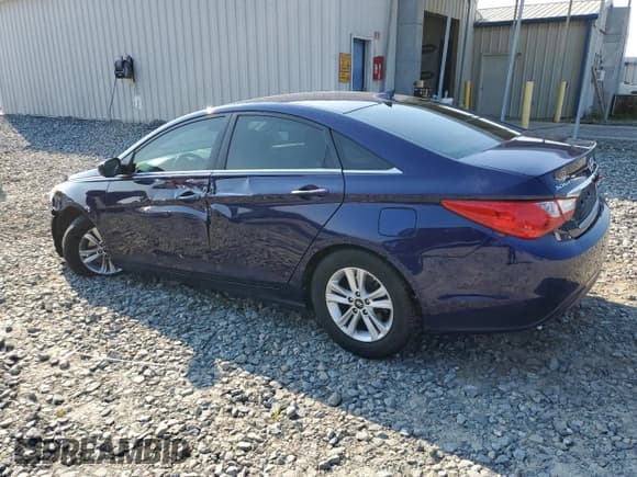 ✅ 2013 Hyundai Sonata GLS • VIN: 5NPEB4AC3DH748637 • Lot: 72434844. Listed on Copart with 190,559 mi. Free auction sales archive from the USA and detailed vehicle history report at DreamBid. Image 2.