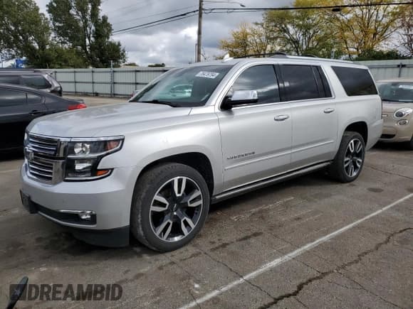 ✅ 2017 Chevrolet Suburban Premier • VIN: 1GNSKJKC9HR260217 • Lot: 76479794. Wystawiony na Copart z przebiegiem 132 941 mil. Bezpłatny archiwum sprzedaży aukcyjnych z USA i szczegółowy raport historii pojazdu na DreamBid. Zdjęcie 1.