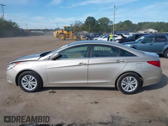 2011 Hyundai Sonata GLS with VIN 5NPEB4AC7BH131884, listed as a IAAI auction lot 43361146 with 133,852 mi miles and . Bid and sale history available at DreamBid. Image 14.