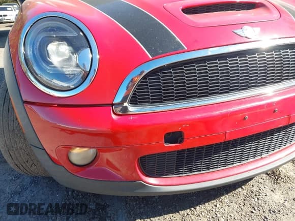 ✅ 2007 MINI Hardtop S • VIN: WMWMF73527TT84529 • Lot: 43425761. Listed on IAAI with 95,171 mi. Free auction sales archive from the USA and detailed vehicle history report at DreamBid. Image 6.