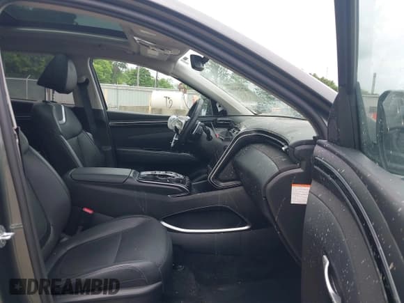 ✅ 2022 Hyundai Tucson Limited • VIN: KM8JFDA25NU036630 • Lot: 42523684. Wystawiony na IAAI z przebiegiem 86 961 mil. Bezpłatny archiwum sprzedaży aukcyjnych z USA i szczegółowy raport historii pojazdu na DreamBid. Zdjęcie 5.