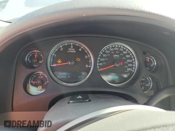 ✅ 2009 Chevrolet Suburban LTZ • VIN: 1GNFK36339R293786 • Lot: 92872055. Wystawiony na Copart z przebiegiem 212 006 mil. Bezpłatny archiwum sprzedaży aukcyjnych z USA i szczegółowy raport historii pojazdu na DreamBid. Zdjęcie 9.