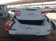 2013 Chevrolet Malibu LS z VIN 1G11B5SA8DF143372, wystawiony jako IAAI lot #43250501 z przebiegiem 249 820 mil mil oraz . Historia ofert i sprzedaży dostępna na DreamBid. Obrazek 16.