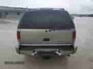 2001 Chevrolet Blazer LT z VIN 1GNDT13W212207596, wystawiony jako Copart lot #76174454 z przebiegiem 139 367 mil mil oraz Nie do naprawy • Non repairable. Historia ofert i sprzedaży dostępna na DreamBid. Obrazek 6.