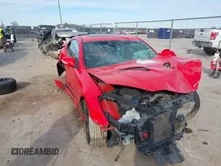 ✅ 2013 Hyundai Genesis Coupe R-Spec • VIN: KMHHU6KJ9DU080490 • Lot: 41242595. Wystawiony na IAAI z przebiegiem Nie podano. Bezpłatny archiwum sprzedaży aukcyjnych z USA i szczegółowy raport historii pojazdu na DreamBid. Zdjęcie 6.