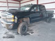 ✅ 2017 Chevrolet Silverado 2500HD LT • VIN: 1GC1KVEY7HF120235 • Lot: 42770202. Wystawiony na IAAI z przebiegiem 110 417 mil. Bezpłatny archiwum sprzedaży aukcyjnych z USA i szczegółowy raport historii pojazdu na DreamBid. Zdjęcie 2.