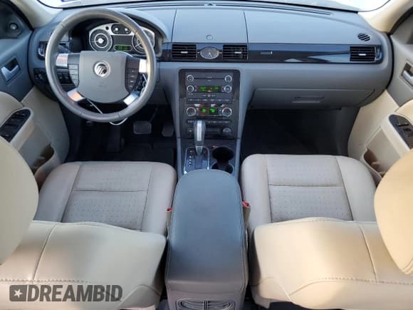 ✅ 2008 Mercury Sable • VIN: 1MEHM40W58G613817 • Lot: 69777714. Wystawiony na Copart z przebiegiem 93 681 mil. Bezpłatny archiwum sprzedaży aukcyjnych z USA i szczegółowy raport historii pojazdu na DreamBid. Zdjęcie 8.