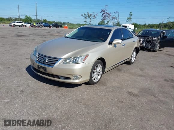 ✅ 2011 Lexus ES 330 • VIN: JTHBK1EG7B2439135 • Лот: 43161882. Опубликован ранее на IAAI с пробегом 151 268 миль. Бесплатный доступ к архиву аукционных продаж из США и подробный отчёт об истории автомобиля на DreamBid. Изображение 17.