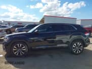 ✅ 2020 Volkswagen Atlas SEL Premium R-Line • VIN: 1V2TE2CA3LC223634 • Lot: 43303037. Listed on IAAI with 105,502 mi. Free auction sales archive from the USA and detailed vehicle history report at DreamBid. Image 14.