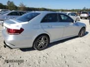 ✅ 2014 Mercedes-Benz E 350 Luxury • VIN: WDDHF8JB2EA983500 • Lot: 86524655. Wystawiony na Copart z przebiegiem 128 666 mil. Bezpłatny archiwum sprzedaży aukcyjnych z USA i szczegółowy raport historii pojazdu na DreamBid. Zdjęcie 3.