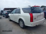✅ 2008 Cadillac SRX • VIN: 1GYEE63A280119057 • Lot: 42117952. Wystawiony na IAAI z przebiegiem 113 771 mil. Bezpłatny archiwum sprzedaży aukcyjnych z USA i szczegółowy raport historii pojazdu na DreamBid. Zdjęcie 3.