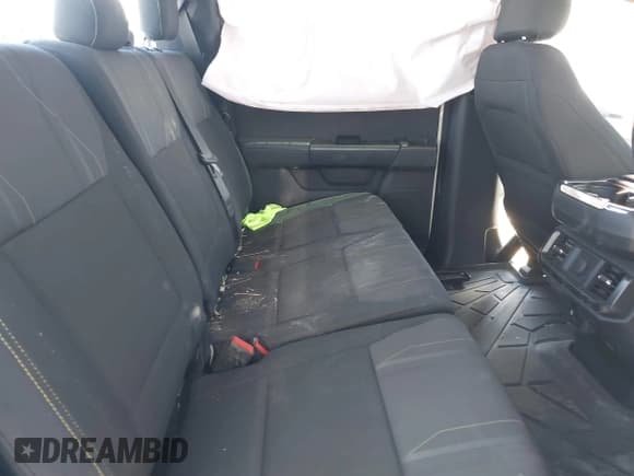 ✅ 2024 Ford F-150 STX • VIN: 1FTEW2K51RKD36055 • Лот: 42200008. Опубликован ранее на IAAI с пробегом Не указан. Бесплатный доступ к архиву аукционных продаж из США и подробный отчёт об истории автомобиля на DreamBid. Изображение 8.