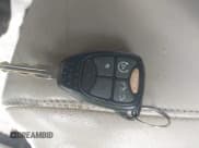 ✅ 2007 Jeep Commander Limited • VIN: 1J8HG58P77C635747 • Lot: 42474477. Listed on IAAI with 173,950 mi. Free auction sales archive from the USA and detailed vehicle history report at DreamBid. Image 11.