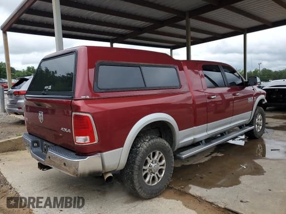 ✅ 2014 Ram 2500 Laramie • VIN: 3C6UR5NL5EG199662 • Lot: 59261785. Listed on Copart with 186,708 mi. Free auction sales archive from the USA and detailed vehicle history report at DreamBid. Image 3.