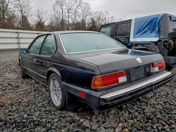 ✅ 1987 BMW 6 Series 635CSi • VIN: WBAEC8405H0614606 • Лот: 96278935. Опубликован ранее на Copart с пробегом 153 281 миль. Бесплатный доступ к архиву аукционных продаж из США и подробный отчёт об истории автомобиля на DreamBid. Изображение 2.