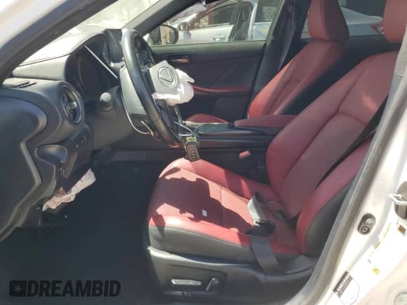 2024 Lexus IS 300 with VIN JTHBA1D2XR5130406, listed as a Copart auction lot 67516835 with 15,638 mi miles and Clean title. Bid and sale history available at DreamBid. Image 7.