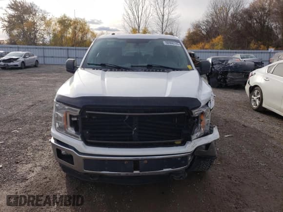 ✅ 2018 Ford F-150 XL • VIN: 1FTFX1E50JFA51674 • Лот: 90908745. Опубликован ранее на Copart с пробегом 243 807 миль. Бесплатный доступ к архиву аукционных продаж из США и подробный отчёт об истории автомобиля на DreamBid. Изображение 5.