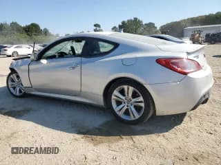 ✅ 2011 Hyundai Genesis Coupe Premium • VIN: KMHHT6KD9BU056846 • Lot: 74300434. Wystawiony na Copart z przebiegiem Nie podano. Bezpłatny archiwum sprzedaży aukcyjnych z USA i szczegółowy raport historii pojazdu na DreamBid. Zdjęcie 2.