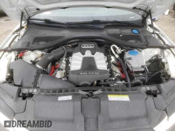 ✅ 2015 Audi A7 Premium Plus • VIN: WAUWGAFC1FN016620 • Lot: 46958413. Wystawiony na Copart z przebiegiem 96 988 mil. Bezpłatny archiwum sprzedaży aukcyjnych z USA i szczegółowy raport historii pojazdu na DreamBid. Zdjęcie 11.