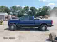 ✅ 1995 GMC Sierra 1500 • VIN: 2GTEC19K1S1534915 • Lot: 43112864. Wystawiony na IAAI z przebiegiem 205 048 mil mil. Skorzystaj z bezpłatnego archiwum sprzedaży aukcyjnych z USA i zobacz szczegółowy raport historii pojazdu na DreamBid. Zdjęcie 14.