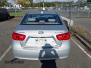 ✅ 2010 Hyundai Elantra SE • VIN: KMHDU4AD2AU868473 • Lot: 43361202. Listed on IAAI with 139,728 mi. Free auction sales archive from the USA and detailed vehicle history report at DreamBid. Image 16.