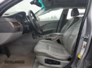 ✅ 2007 BMW 5 Series 530xi • VIN: WBANF73507CU27785 • Лот: 91277385. Опубликован ранее на Copart с пробегом Не указан. Бесплатный доступ к архиву аукционных продаж из США и подробный отчёт об истории автомобиля на DreamBid. Изображение 7.