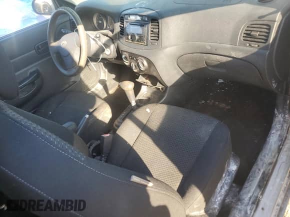 2007 Hyundai Accent GS with VIN KMHCM36C67U012284, listed as a Copart auction lot 76167134 with 123,954 mi miles and Clean title. Bid and sale history available at DreamBid. Image 8.