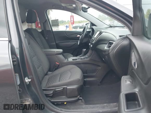 ✅ 2018 Chevrolet Equinox LT • VIN: 2GNAXSEV9J6351294 • Lot: 43271412. Listed on IAAI with 83,891 mi. Free auction sales archive from the USA and detailed vehicle history report at DreamBid. Image 5.