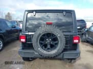 ✅ 2022 Jeep Wrangler Unlimited Sport S • VIN: 1C4HJXDG0NW102631 • Lot: 41870893. Wystawiony na IAAI z przebiegiem 43 968 mil. Bezpłatny archiwum sprzedaży aukcyjnych z USA i szczegółowy raport historii pojazdu na DreamBid. Zdjęcie 17.
