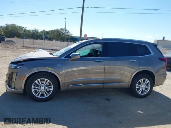 ✅ 2023 Cadillac XT6 FWD Luxury • VIN: 1GYKPAR43PZ146778 • Lot: 43587777. Listed on IAAI with 45,394 mi. Free auction sales archive from the USA and detailed vehicle history report at DreamBid. Image 15.