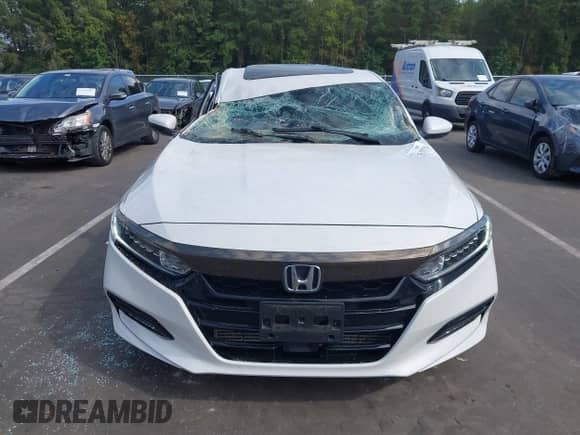 2018 Honda Accord Sport с VIN 1HGCV2F35JA045721, выставлен на аукционе IAAI как лот 43353715 с пробегом 76 055 миль миль и . История ставок и продаж доступна на DreamBid. Изображение 12.