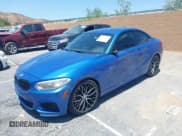 ✅ 2015 BMW 2 Series M235i • VIN: WBA1J7C55FV288916 • Лот: 42773923. Опубликован ранее на IAAI с пробегом 102 287 миль. Бесплатный доступ к архиву аукционных продаж из США и подробный отчёт об истории автомобиля на DreamBid. Изображение 2.