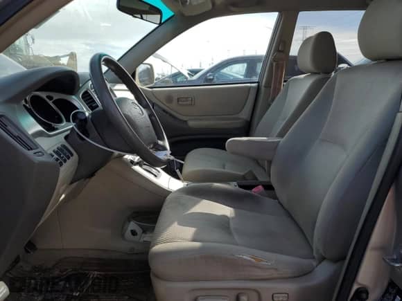 2007 Toyota Highlander w/3rd Row с VIN JTEDD21AX70155637, выставлен на аукционе Copart как лот 46425805 с пробегом 202 974 миль миль и Списание • Salvage title. История ставок и продаж доступна на DreamBid. Изображение 7.