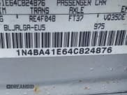 ✅ 2004 Nissan Maxima SL • VIN: 1N4BA41E64C824876 • Lot: 43789603. Listed on IAAI with 218,552 mi. Free auction sales archive from the USA and detailed vehicle history report at DreamBid. Image 9.