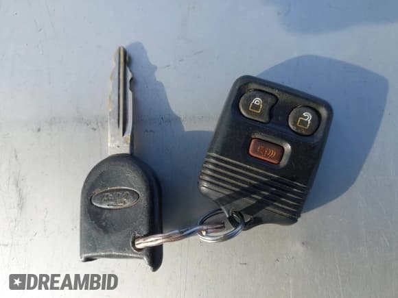 ✅ 2009 Ford Ranger XL • VIN: 1FTZR15E99PA00543 • Lot: 43837808. Listed on IAAI with 63,159 mi. Free auction sales archive from the USA and detailed vehicle history report at DreamBid. Image 11.