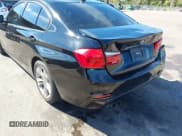 ✅ 2016 BMW 3 Series 328i • VIN: WBA8E9G55GNT84247 • Lot: 43515369. Wystawiony na IAAI z przebiegiem 104 163 mil. Bezpłatny archiwum sprzedaży aukcyjnych z USA i szczegółowy raport historii pojazdu na DreamBid. Zdjęcie 6.