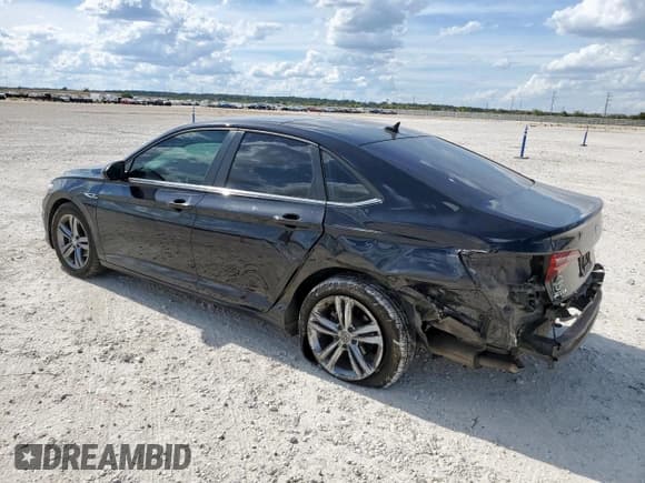 ✅ 2020 Volkswagen Jetta S • VIN: 3VWCB7BU5LM037575 • Лот: 85548035. Опубликован ранее на Copart с пробегом 96 612 миль. Бесплатный доступ к архиву аукционных продаж из США и подробный отчёт об истории автомобиля на DreamBid. Изображение 2.