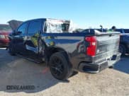✅ 2023 Chevrolet Silverado 1500 Custom • VIN: 3GCPABEK7PG106422 • Lot: 43634055. Wystawiony na IAAI z przebiegiem 102 087 mil. Bezpłatny archiwum sprzedaży aukcyjnych z USA i szczegółowy raport historii pojazdu na DreamBid. Zdjęcie 3.