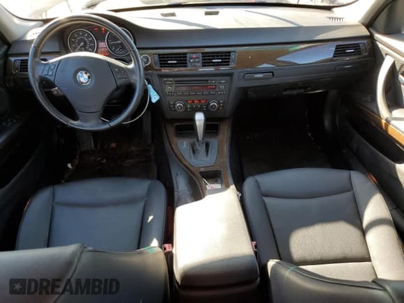 ✅ 2011 BMW 3 Series 335d • VIN: WBAPN7C54BA781356 • Лот: 86606295. Опубликован ранее на Copart с пробегом 225 608 миль. Бесплатный доступ к архиву аукционных продаж из США и подробный отчёт об истории автомобиля на DreamBid. Изображение 8.