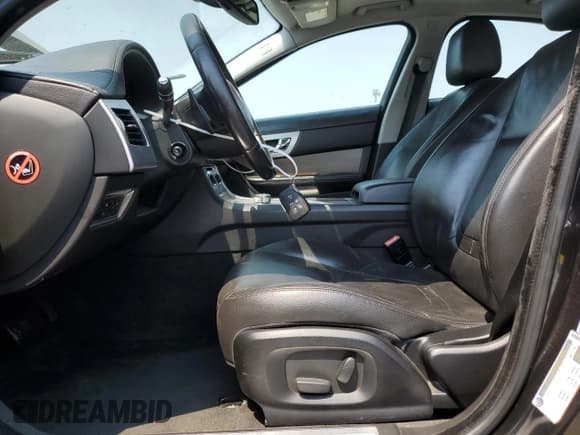 ✅ 2013 Jaguar XF RWD • VIN: SAJWA0E7XD8S91273 • Лот: 67432715. Опубликован ранее на Copart с пробегом 121 951 миль. Бесплатный доступ к архиву аукционных продаж из США и подробный отчёт об истории автомобиля на DreamBid. Изображение 7.