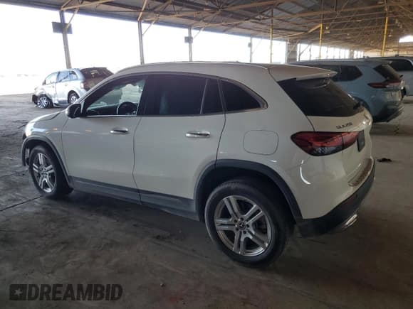 ✅ 2022 Mercedes-Benz GLA 250 • VIN: W1N4N4GBXNJ392111 • Lot: 90399555. Listed on Copart with 53,959 mi. Free auction sales archive from the USA and detailed vehicle history report at DreamBid. Image 2.