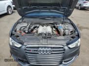 ✅ 2013 Audi S5 Premium Plus • VIN: WAUCGAFR9DA060019 • Lot: 80564385. Wystawiony na Copart z przebiegiem 119 917 mil. Bezpłatny archiwum sprzedaży aukcyjnych z USA i szczegółowy raport historii pojazdu na DreamBid. Zdjęcie 11.