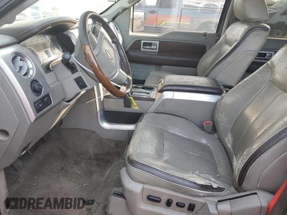 ✅ 2010 Ford F-150 XL • VIN: 1FTFW1EV2AFA75008 • Lot: 92107915. Wystawiony na Copart z przebiegiem 156 107 mil. Bezpłatny archiwum sprzedaży aukcyjnych z USA i szczegółowy raport historii pojazdu na DreamBid. Zdjęcie 7.