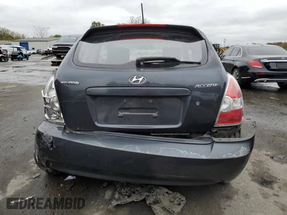 2011 Hyundai Accent GS z VIN KMHCM3AC8BU194263, wystawiony jako Copart lot #86155935 z przebiegiem 117 287 mil mil oraz Szkoda całkowita • Salvage title. Historia ofert i sprzedaży dostępna na DreamBid. Obrazek 6.