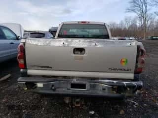 ✅ 2004 Chevrolet Silverado 1500 Z71 • VIN: 1GCEK19T14Z308492 • Lot: 66580154. Wystawiony na Copart z przebiegiem Nie podano mil. Skorzystaj z bezpłatnego archiwum sprzedaży aukcyjnych z USA i zobacz szczegółowy raport historii pojazdu na DreamBid. Zdjęcie 6.