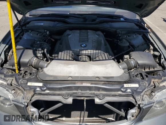 ✅ 2008 BMW 7 Series 750i • VIN: WBAHL83548DT13554 • Lot: 69658185. Listed on Copart with 139,347 mi. Free auction sales archive from the USA and detailed vehicle history report at DreamBid. Image 11.