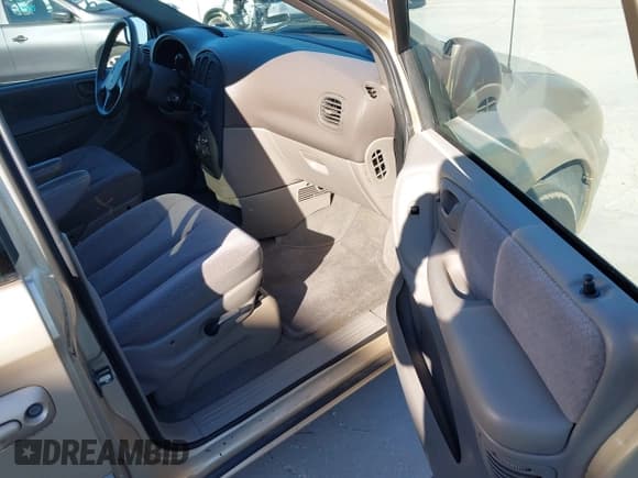 ✅ 2001 Dodge Caravan SE • VIN: 2B4GP44G41R169239 • Лот: 43599803. Опубликован ранее на IAAI с пробегом 109 755 миль. Бесплатный доступ к архиву аукционных продаж из США и подробный отчёт об истории автомобиля на DreamBid. Изображение 5.