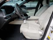 ✅ 2024 BMW 7 Series 760i xDrive • VIN: WBA33EJ02RCP13927 • Lot: 68849145. Wystawiony na Copart z przebiegiem Nie podano. Bezpłatny archiwum sprzedaży aukcyjnych z USA i szczegółowy raport historii pojazdu na DreamBid. Zdjęcie 7.