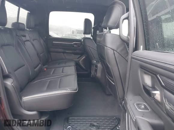 2024 Ram 1500 Limited с VIN 1C6SRFHTXRN155145, выставлен на аукционе IAAI как лот 41462229 с пробегом 26 765 миль миль и . История ставок и продаж доступна на DreamBid. Изображение 8.