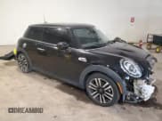 ✅ 2021 MINI Hardtop Cooper S • VIN: WMWXR5C09M2N05863 • Lot: 69428415. Listed on Copart with 33,149 mi. Free auction sales archive from the USA and detailed vehicle history report at DreamBid. Image 4.